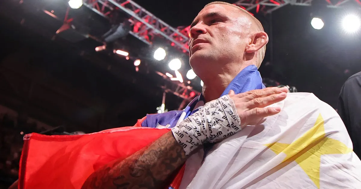 Poirier Kalah dari Holloway dalam Pertarungan Pensiun UFC 318